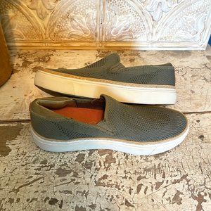 Green Dr. Scholl's Slip on Sneaker size 7
